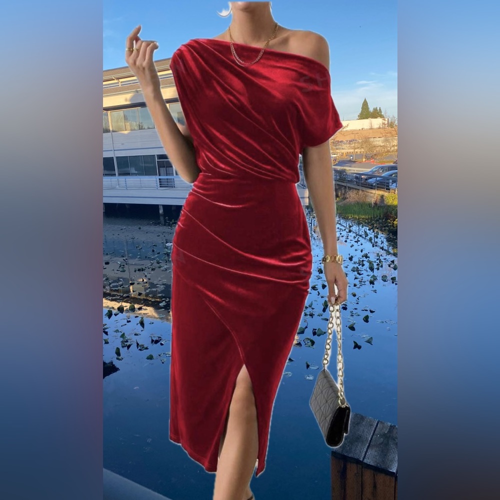 Beautiful velvet dress